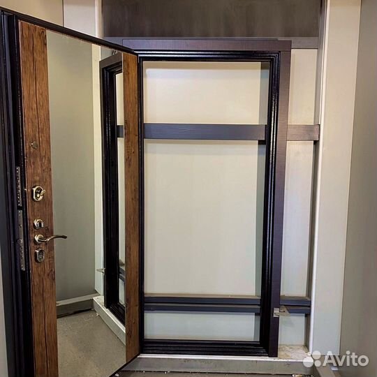 Дверь металлическая