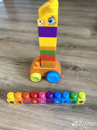 Развивающие игрушки для малыша