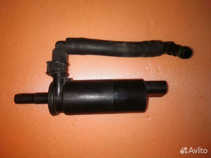 Насос омывателя фар BMW E65 E66 E60 E90 E38