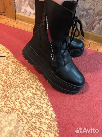 Берцы(ботинки ) 38
