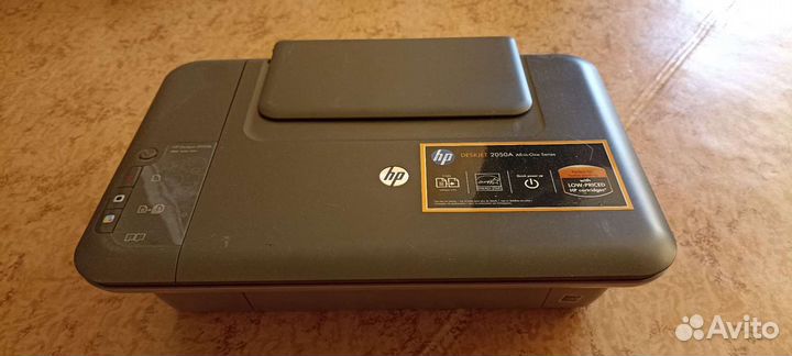 HP deskjet 2050A