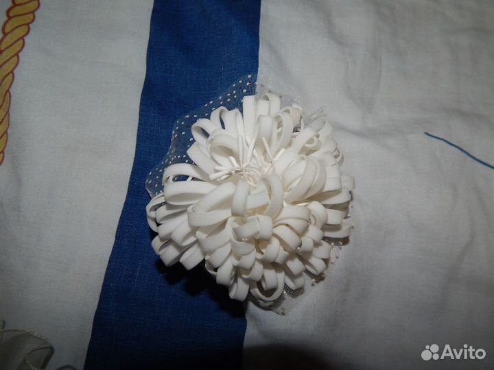 Продам красивые школьные банты