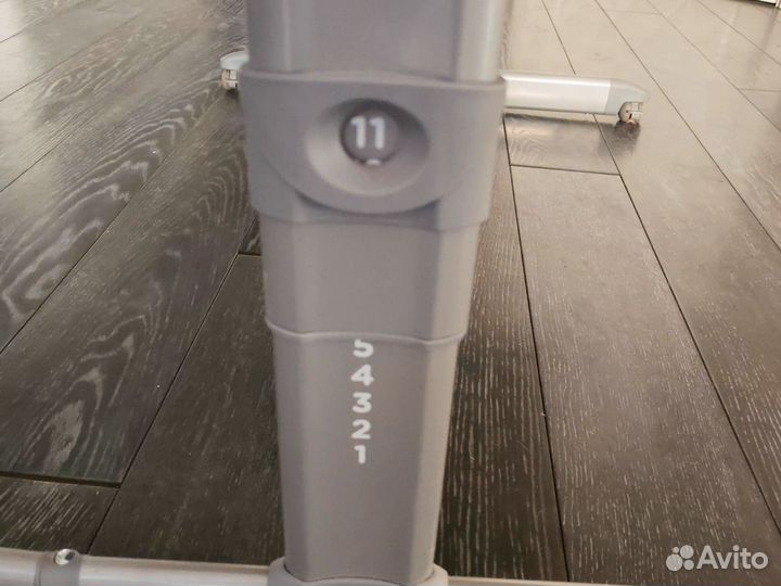 Детская кроватка с маятником Joie roomie glide