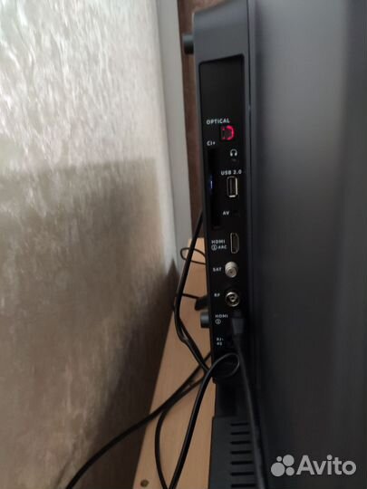 Sony PlayStation 4 Slim 500Gb + SmartTV 81см