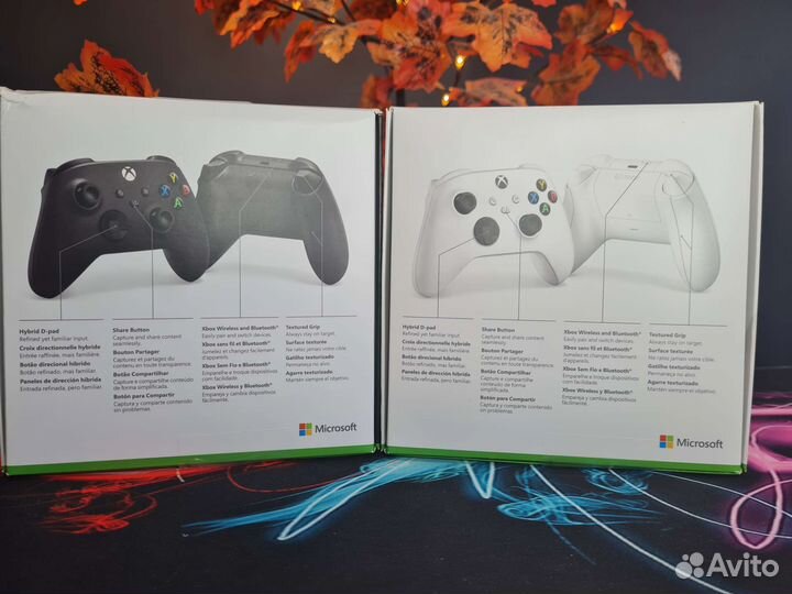 Xbox wireless controller carbon black&robot white