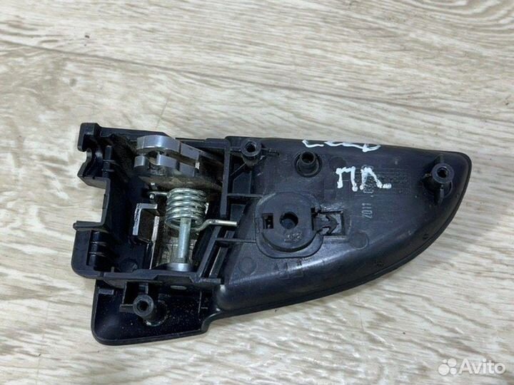 Ручка двери передняя левая Kia Ceed универсал G4FC