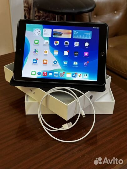 iPad 6 32gb LTE wi-fi+Cell Silver RU