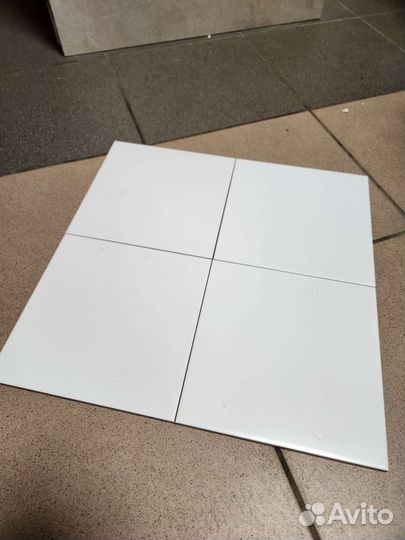 Керамическая плитка 20х20 белая