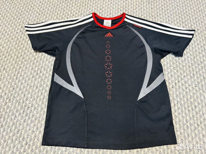 Спортивный костюм adidas, 140 р