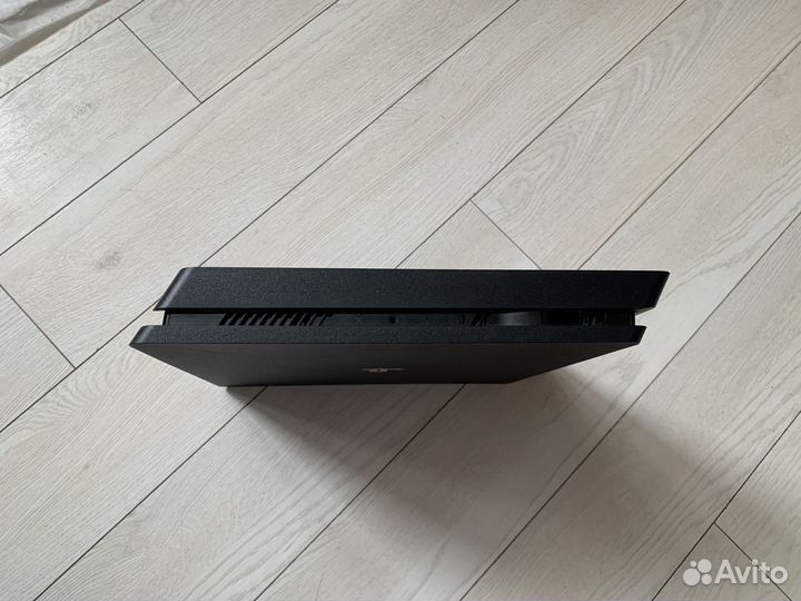 Sony playstation 4 slim 500gb 2 джойстика