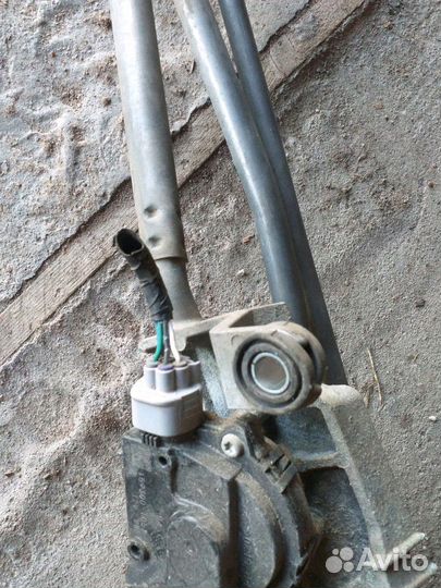 Трапеция дворников Mitsubishi Outlander XL