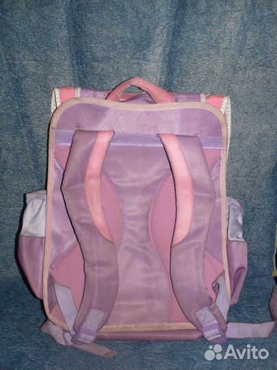 Школьный рюкзак