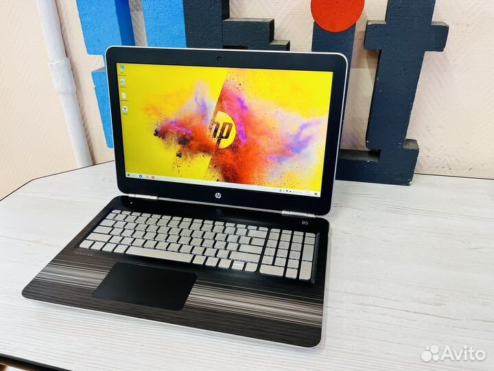 Игровой ноутбук HP core i7-7700 GTX 1050