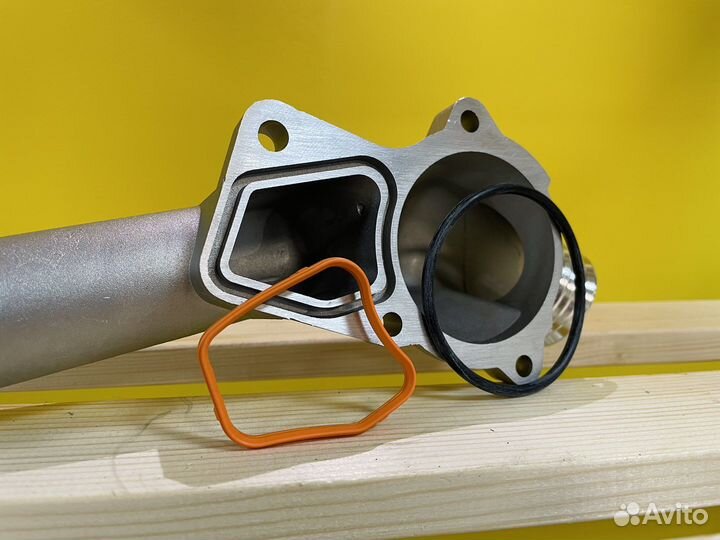 Корпус термостата BMW m52 (м52) для E38 E39 E46