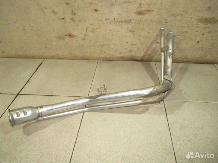 Горловина топливного бака Ford Focus 2