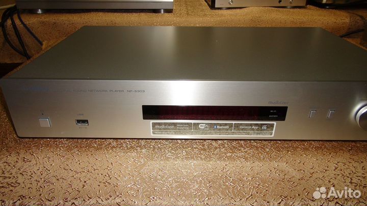 Yamaha NP-S303 Сетевой плеер