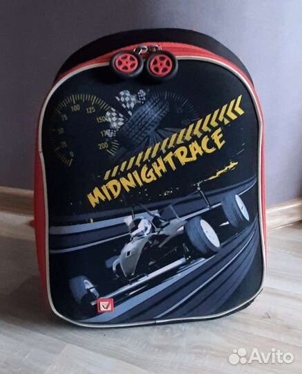 Рюкзак для школьника