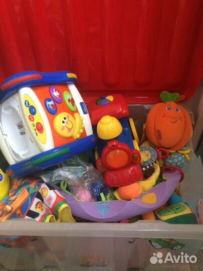 Развивающие игрушки,погремушки