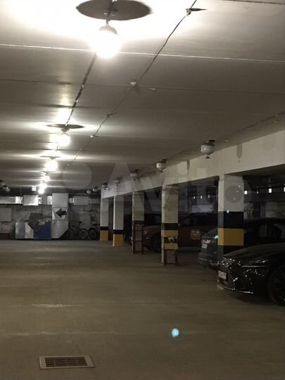 Машиноместо, 29 м²