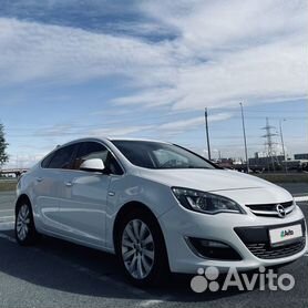 Opel Astra 1.6 МТ, 2013, 194 000 км