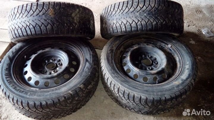 Akuret HF188 225/55 R16