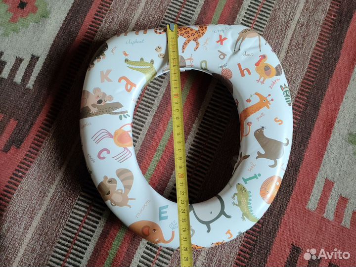 Детское сиденье на унитаз