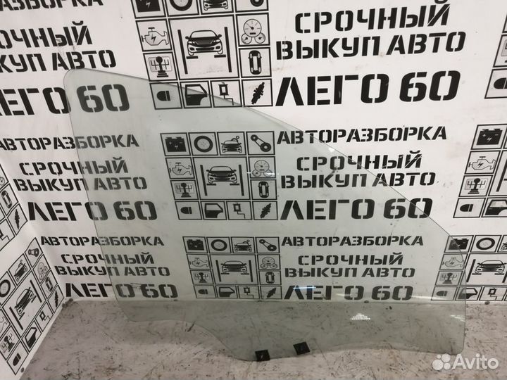 Стекло двери для Renault Sandero 2009-2014