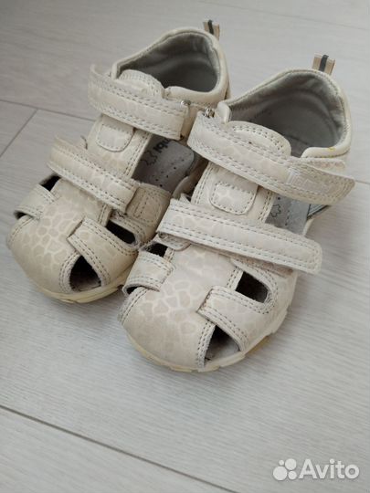 Босоножки для девочки 24 размер