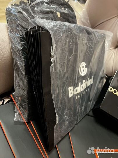 Брендовые пакеты цум, Chanel, Dior и др