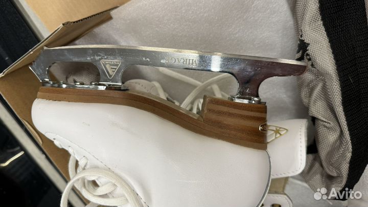 Коньки фигурные jackson freestyle 11C