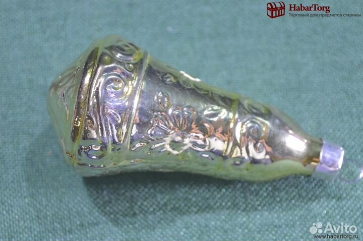 Стеклянная елочная игрушка 