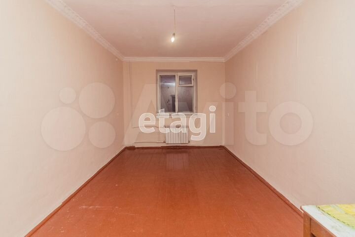 Комната 18,5 м² в 4-к., 2/2 эт.