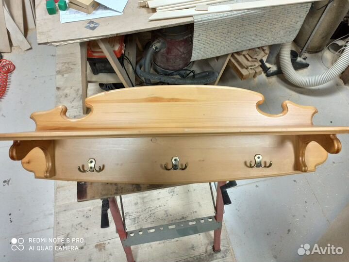 Полка деревянная