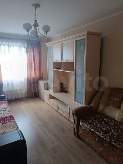 3-к. квартира, 58 м², 1/2 эт.