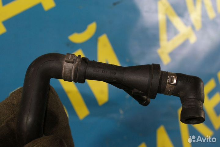 Клапан вентиляции картерных газов Audi A4