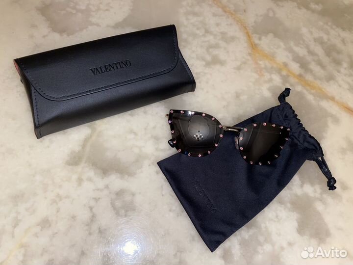 Очки valentino новые
