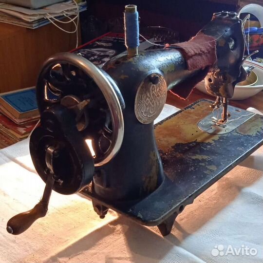 Швейная машина бу