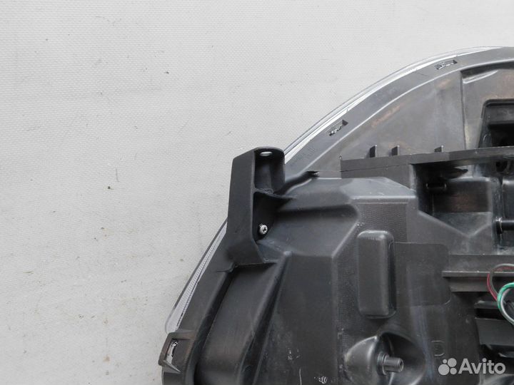 Фара правая Nissan X-Trail