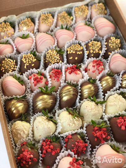 Набор из клубники в шоколаде