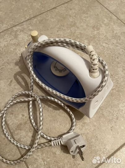 Утюг Vitek