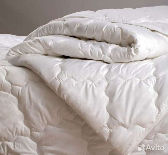 Подушки и одеяла бамбук, верблюд, лебедь, пух