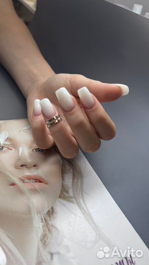 Требуются модели маникюр гель-лак