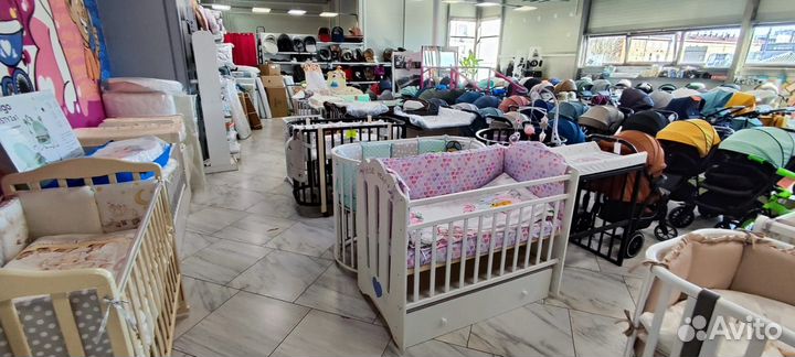 Большой выбор детских кроваток в наличии