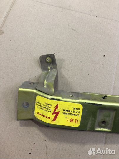 Верхняя рамка телевизора Chery qq6 s21