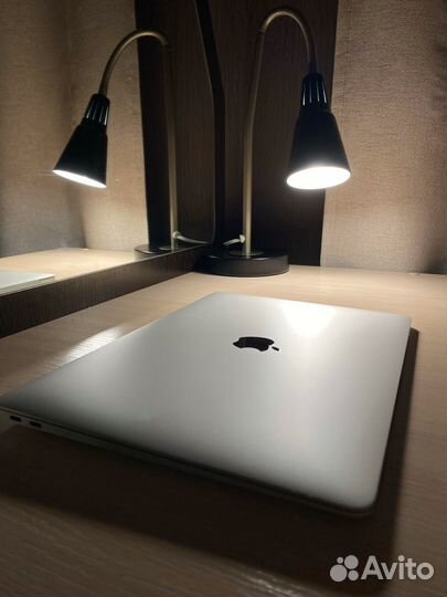 Apple macbook air 13 retina 2019