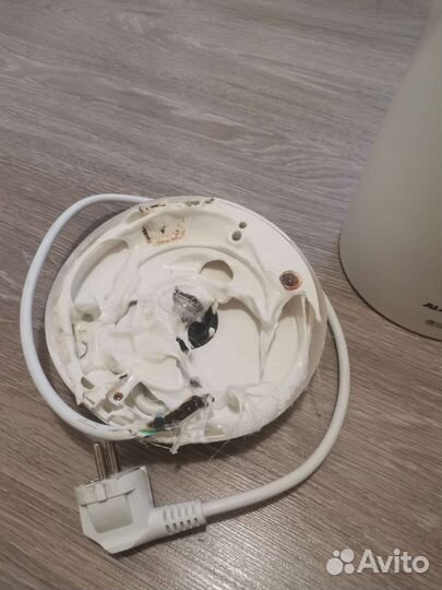 Чайник электрический на запчасти