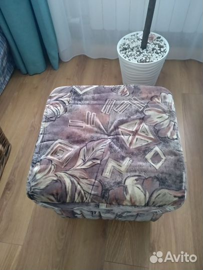 Пуф с местом для хранения