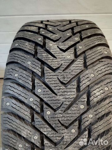 Nokian Tyres Hakkapeliitta 8 SUV 295/40 R20