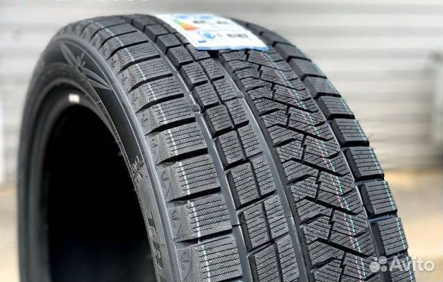 Triangle PL02 245/45 R19 103W