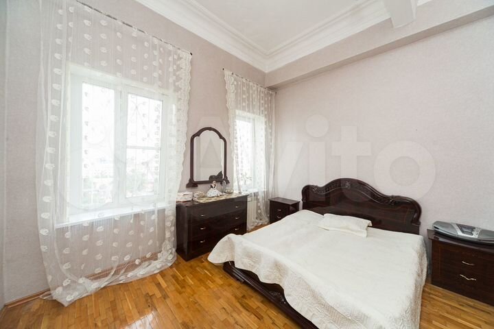 4-к. квартира, 102 м², 7/8 эт.